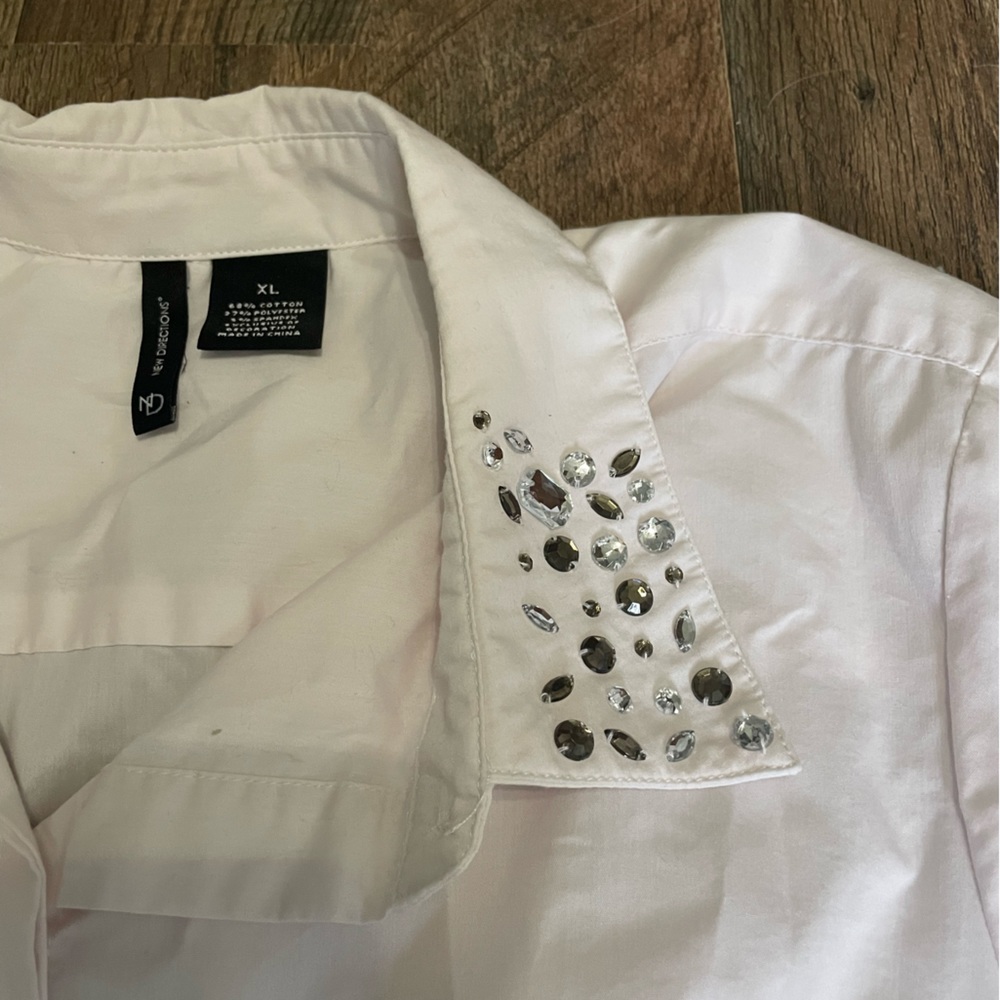 Bejeweled off white business button down blouse